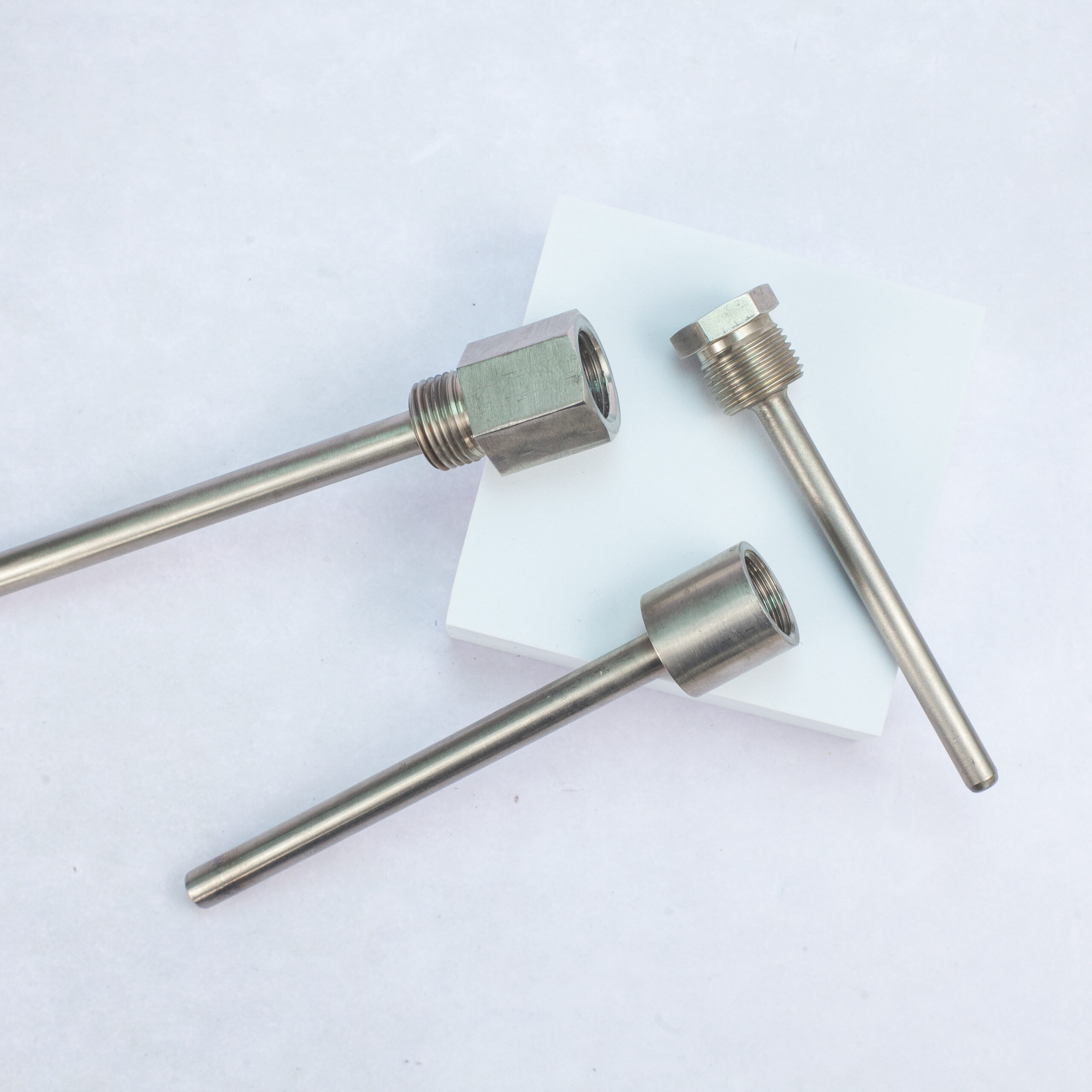 Boiler stack temperature sensor and thermowell, 1k Pt